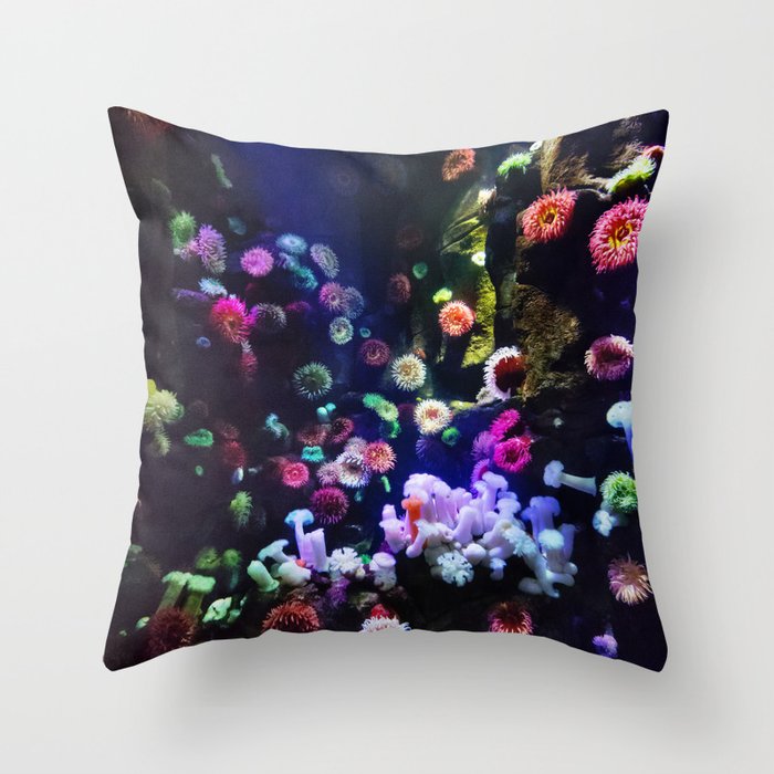 Friend of Anemone Throw Pillow