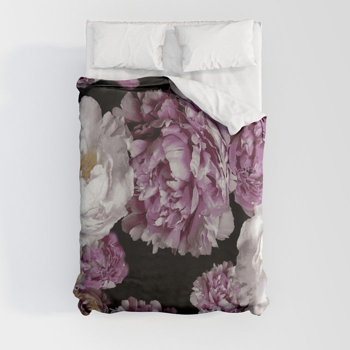 Peony blooms Duvet Cover