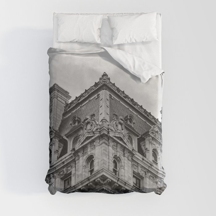 Beautiful Architecture of New York City | Black and White Travel Photography in NYC Duvet Cover