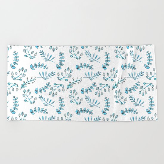 Seamless watercolor blue flowers pattern Beach Towel