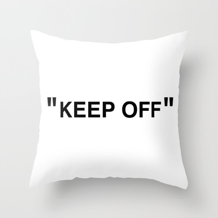 Off white pillows 2025