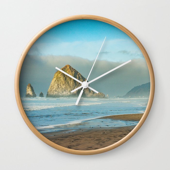 Cannon Beach Oregon, Haystack Rock Wall Clock