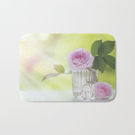 Rose love - Floral Roses Vintage Stilllife - Flowers Bath Mat