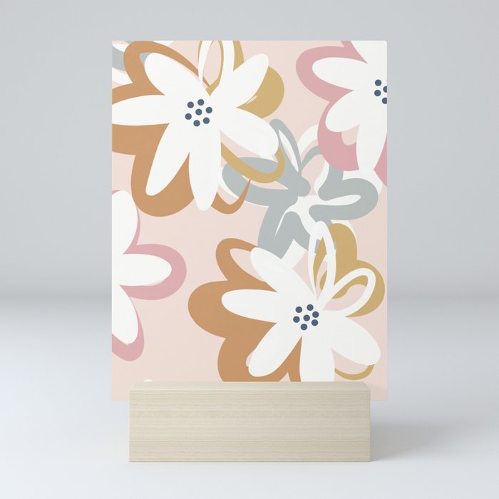 Happy Pop Daisy Pattern - Muted Blush Mini Art Print