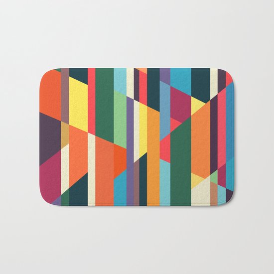 The hills run to infinity Bath Mat