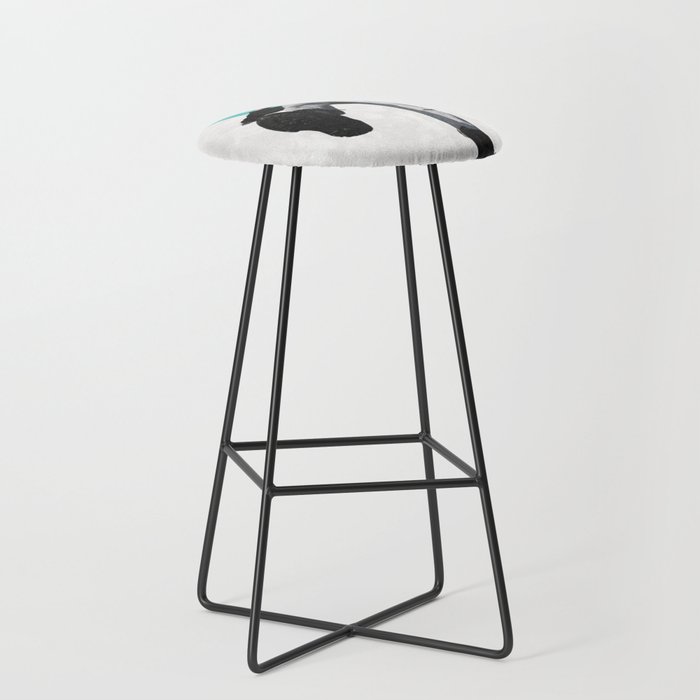The suspended step Bar Stool