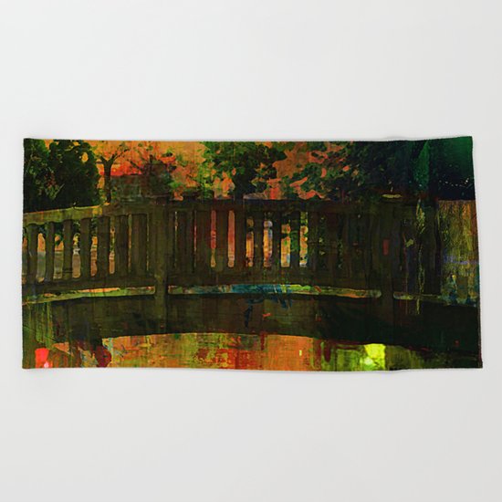 The bridge of Central Park Beach Towel