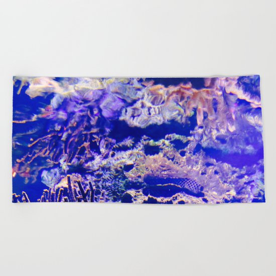 UNDERWATER CORAL REEF Beach Towel