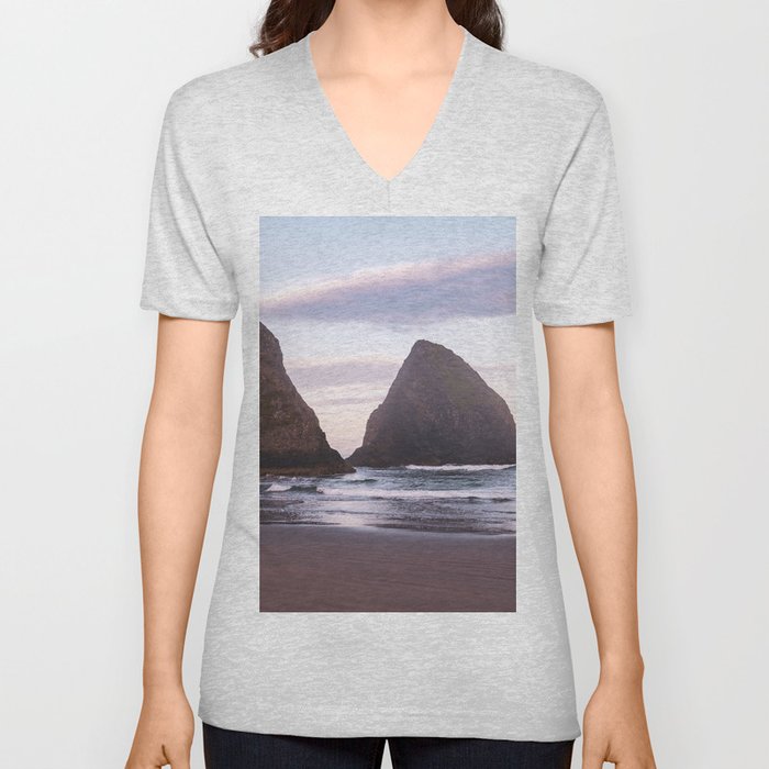 PNW Beach Sunrise | Nature Photography | Oregon Coast V Neck T Shirt