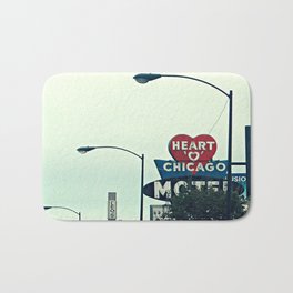 Heart 'O' Chicago Motel (Day) ~ vintage neon sign Badematte