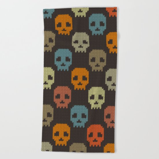 Knitted skull pattern - colorful Beach Towel