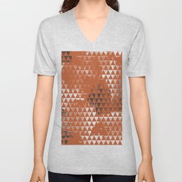 Seamless pattern with triangles V Neck T Shirt