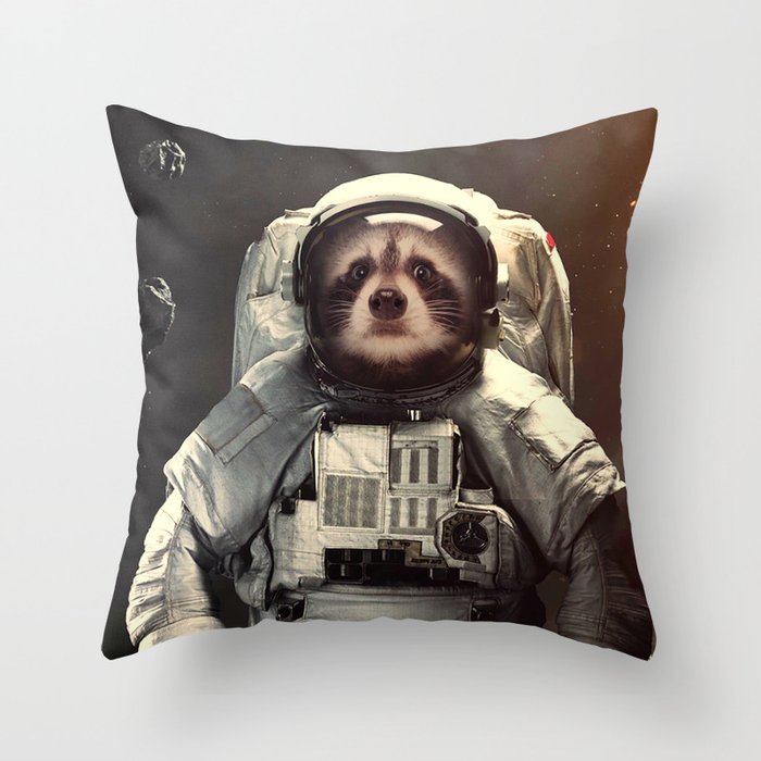 raccoon astronaut in the universe Throw Pillow