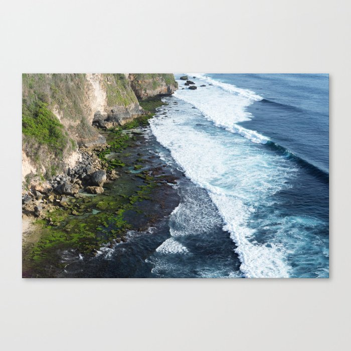 Ocean Waves At The Seashore Canvas Print