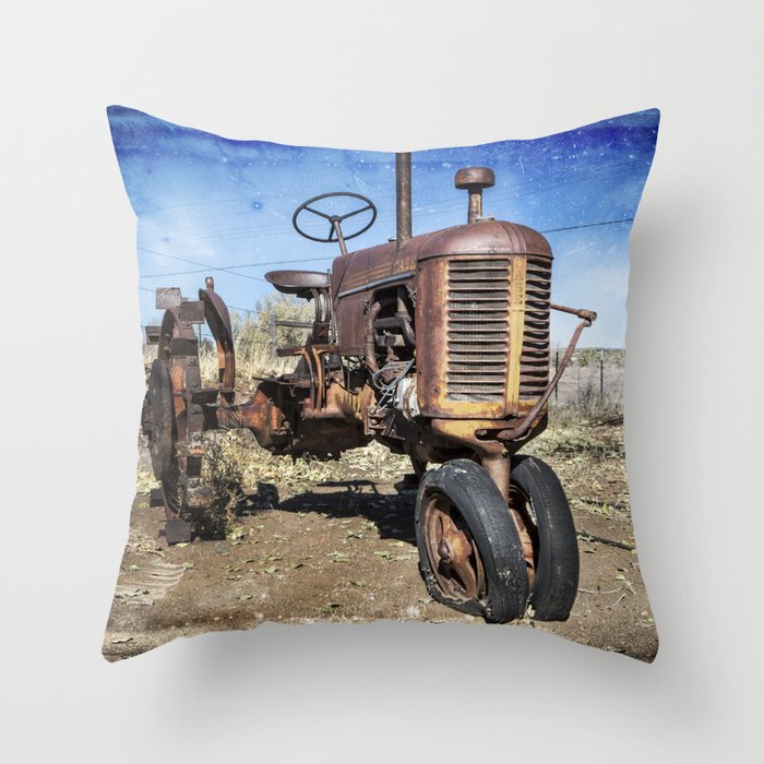 Old style Case Throw Pillow