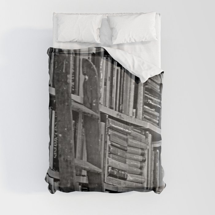 Book Shelves Comforter