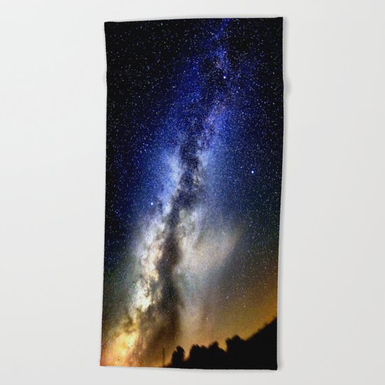 THE milky way Beach Towel