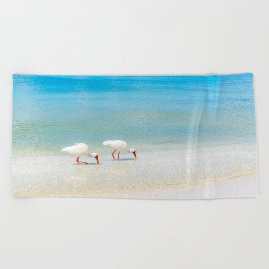 Feeding Time Beach Towel