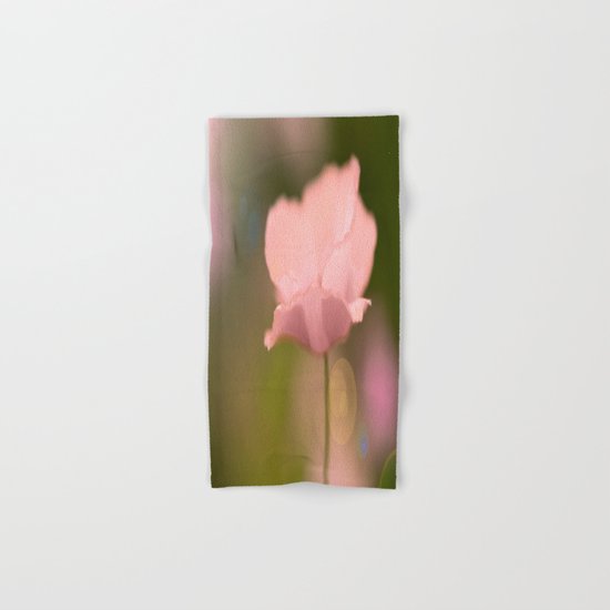 Dreamy Poppy Hand & Bath Towel