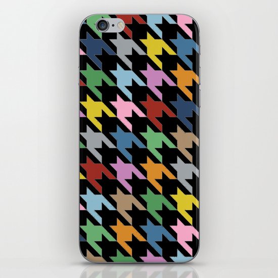 Black Dog T iPhone Skin