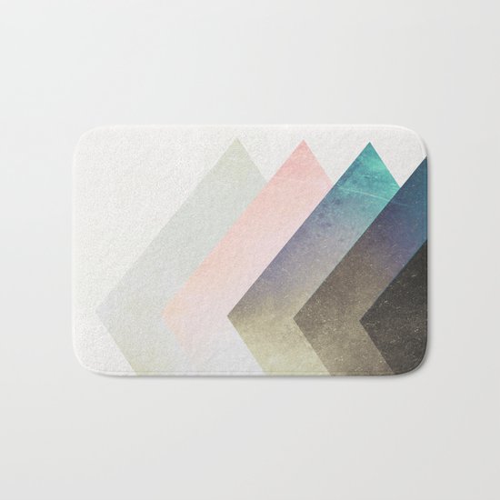 Geometric Layers Bath Mat