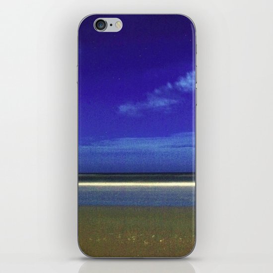Barnacles iPhone & iPod Skin