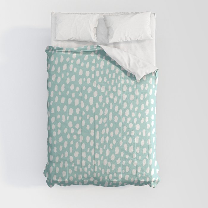 Pale Mint Blue Dalmatian Polka Dot Spots Pattern (mint blue/white) Comforter