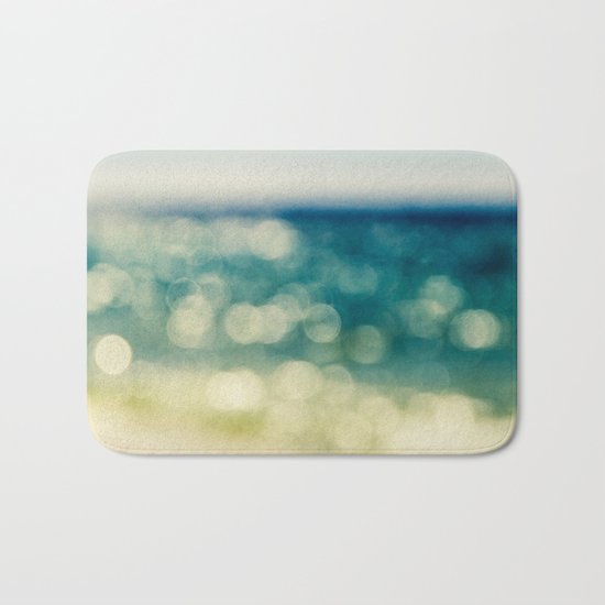beach days Bath Mat
