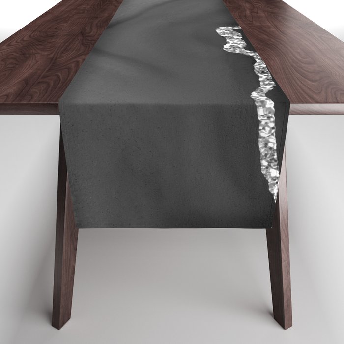 Black & Silver Agate Texture 01 Table Runner