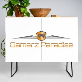 Gamerz Paradise Logo Design Credenza