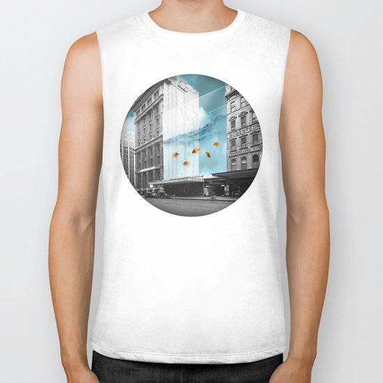 between the walls Biker Tank