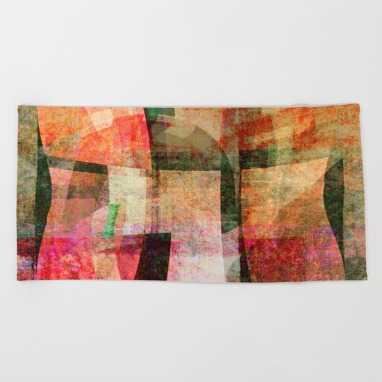 i see a face Beach Towel