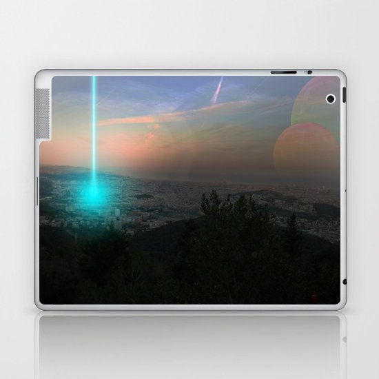 Space Laptop & iPad Skin