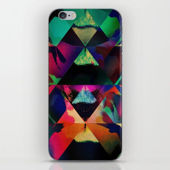 4mntns iPhone Skin
