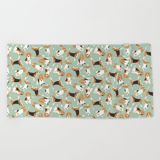 beagle scatter mint Beach Towel