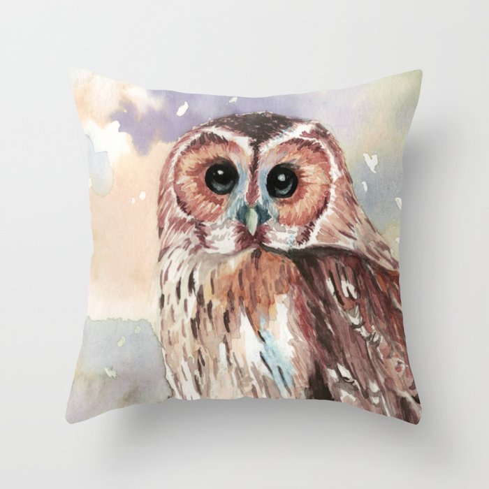"No post on sundays" - Owl in the snow Throw Pillow