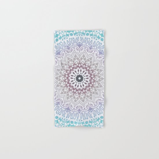 BLUE SUMMER MANDALA Hand & Bath Towel
