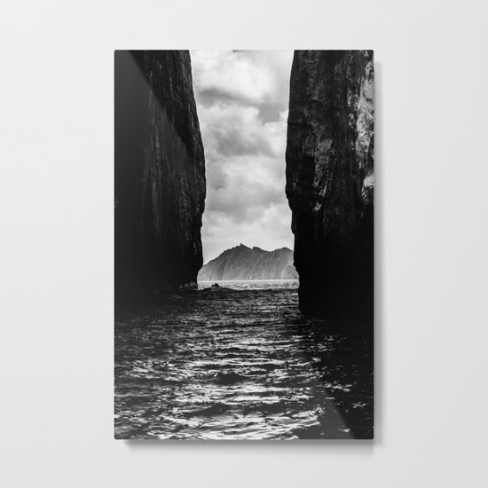 Diverge Metal Print
