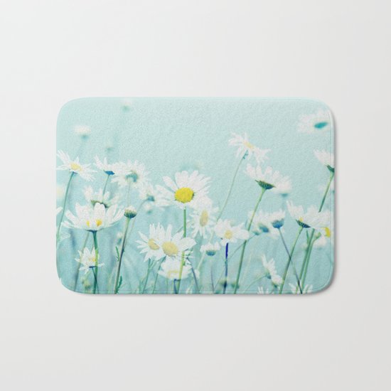 Dancing Daisies Bath Mat