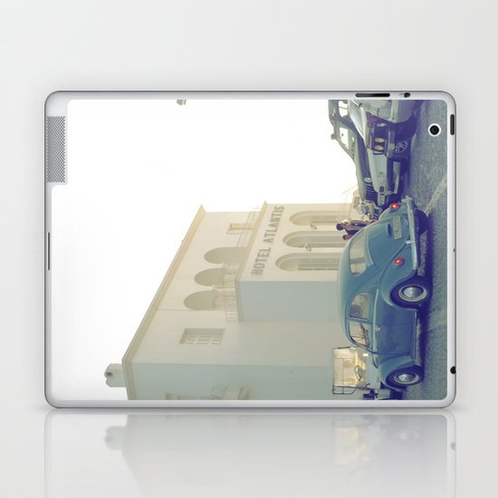 Hotel Atlantis Vintage Moment Laptop & iPad Skin