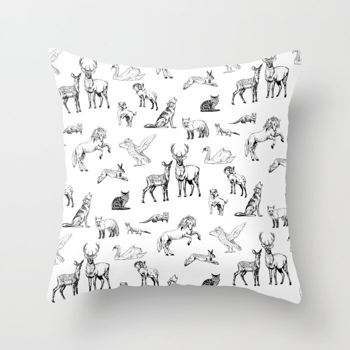 Animals pattern Throw Pillow