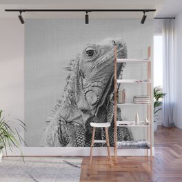 Iguana - Black & White Wall Mural