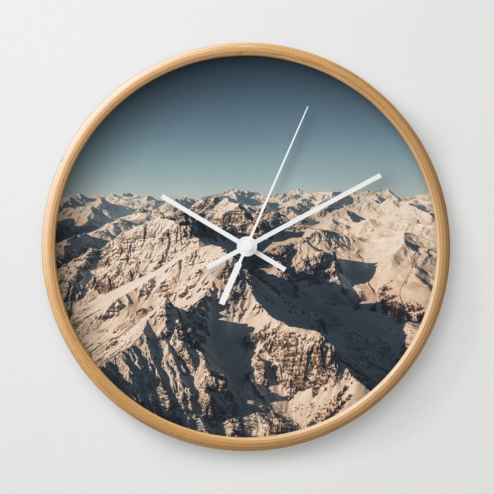 Lord Snow - Landscape Photography Wall Clock