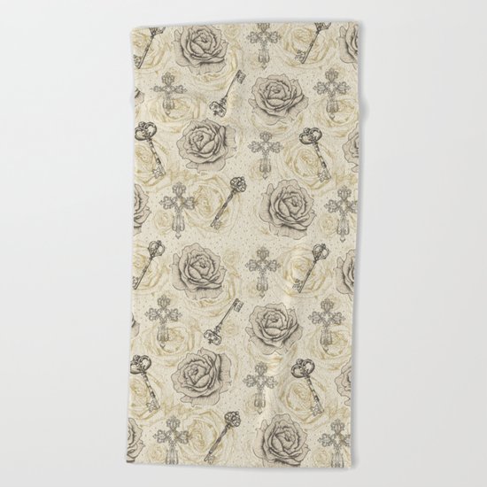 Roses & keys Beach Towel