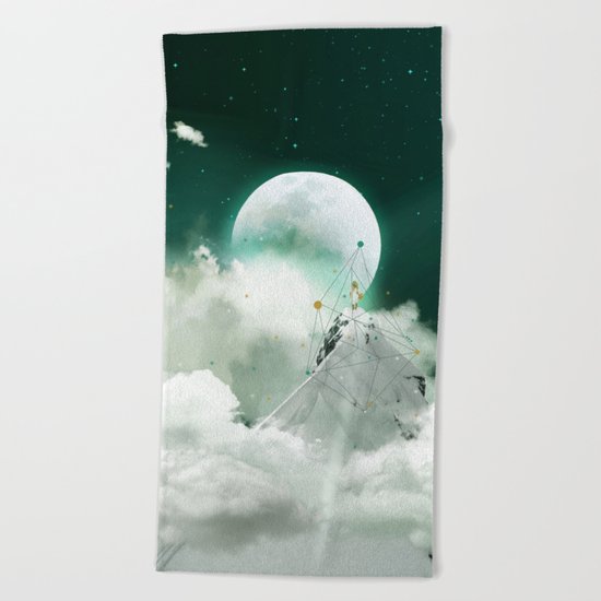 COME TO KISS GOODNIGHT Beach Towel