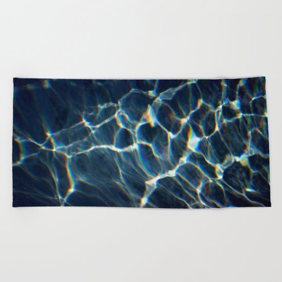 water web Beach Towel