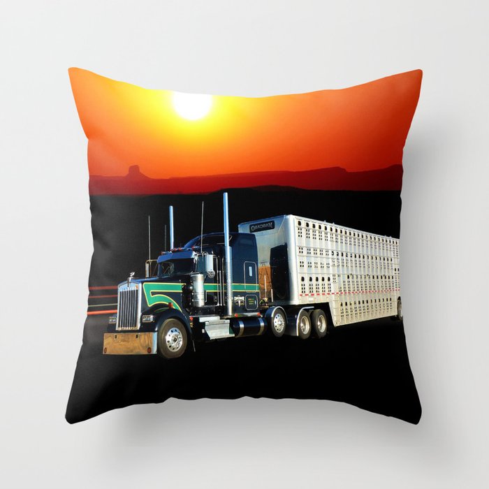 18 Wheeler Semi Truck With Cattle Hauling Trailer And Sunset Throw
