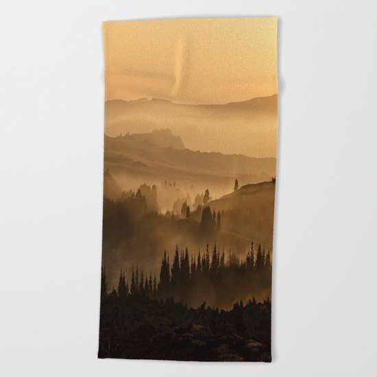 Land ESCAPE Beach Towel