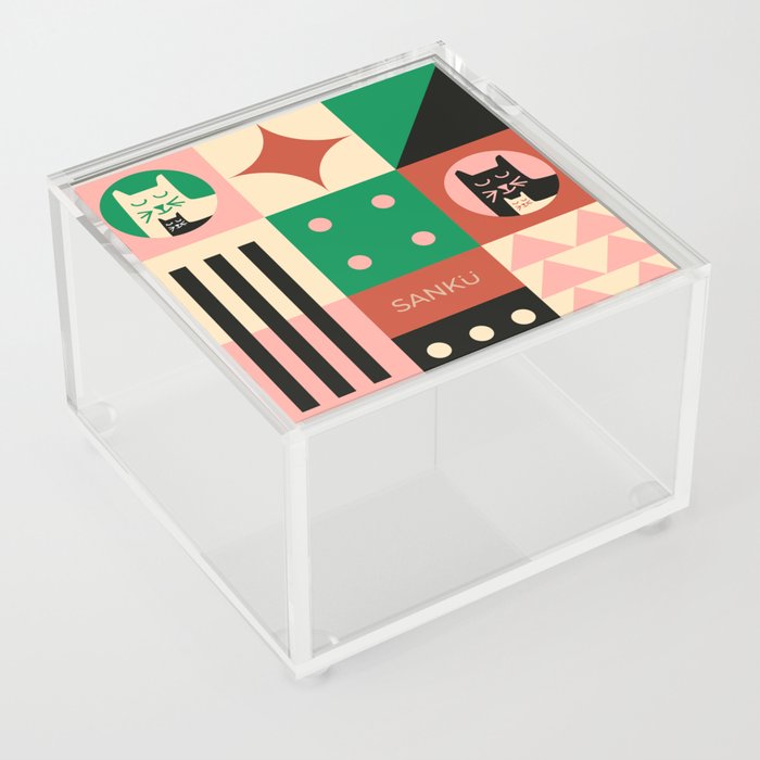 The Cathaus 2 Acrylic Box