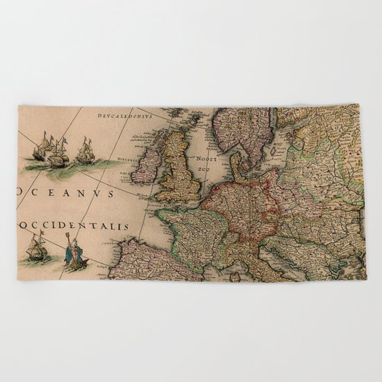 Antique Map Design Beach Towel